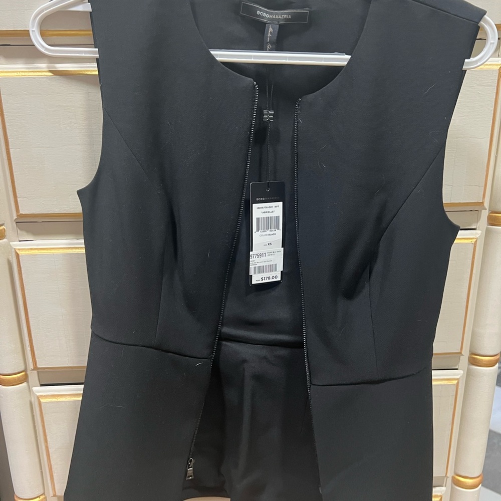 BCBGMaxAzria Black Sleeveless Top